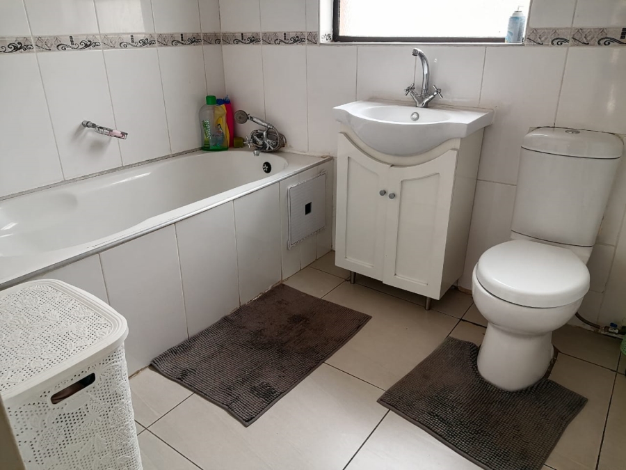 3 Bedroom Property for Sale in Tlhabane West North West